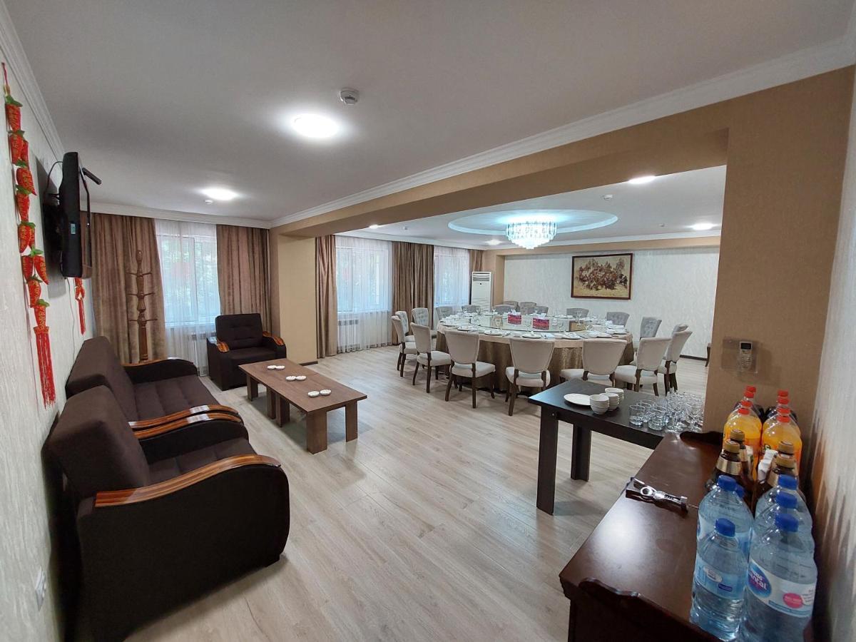 Central Asıa Hotel Taskent Exterior foto